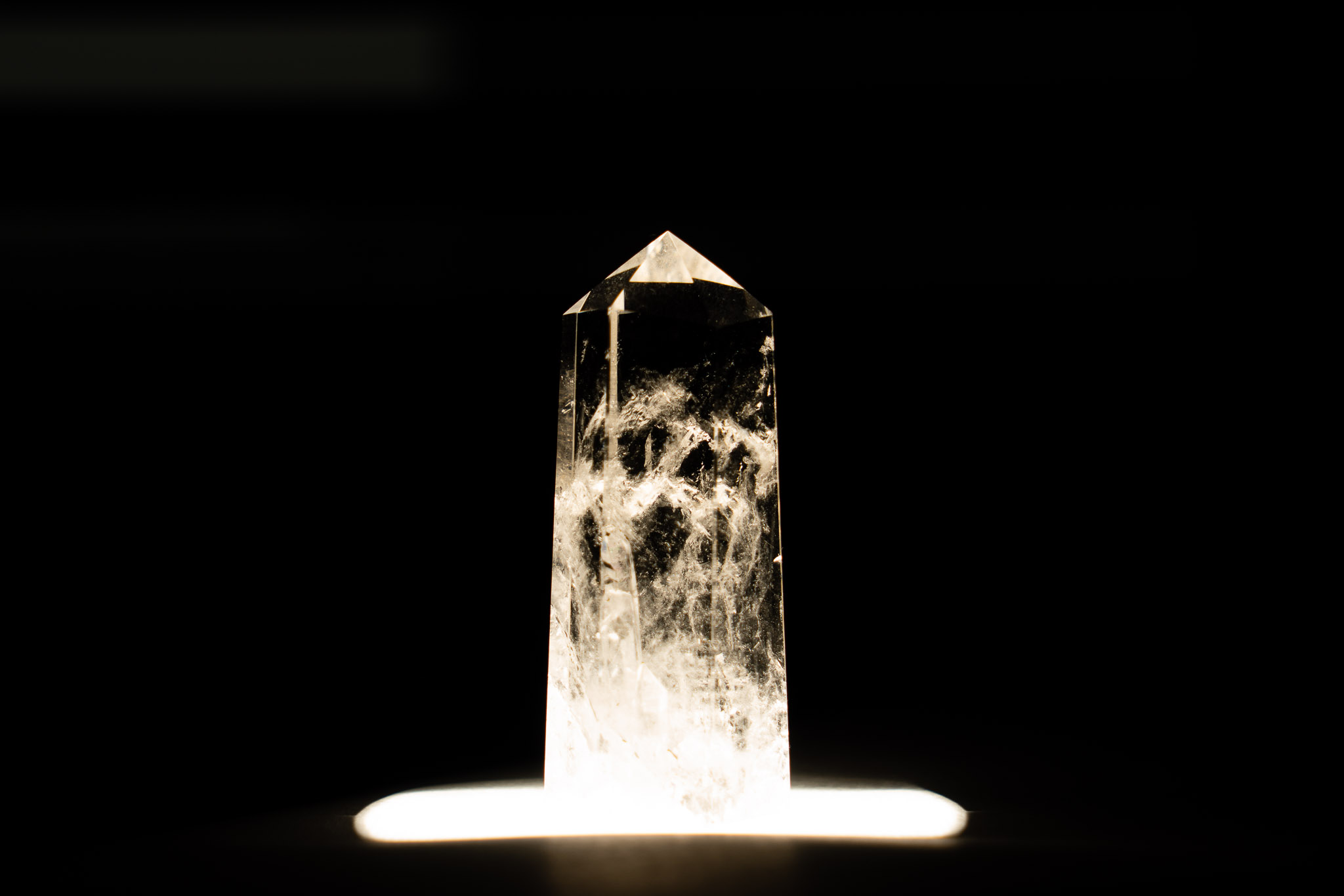 Bergkristall beleuchtet